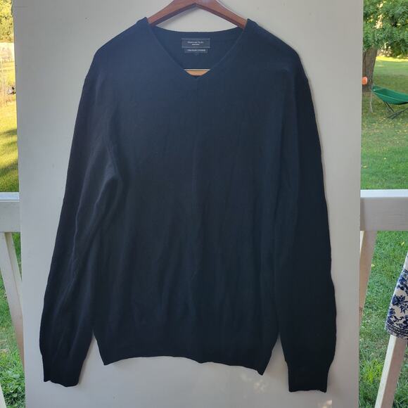 Mantovani Studio Men's Italian Cashmere V Neck Sweater Black SZ Large WORN 1X - Picture 1 of 6